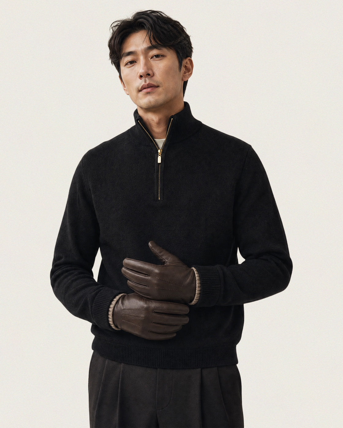 Leather gloves with cashmere lining